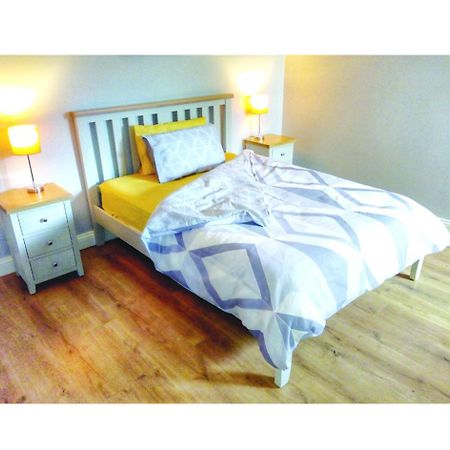 Number 25 Self Catering Apartments Ederney Ardess Экстерьер фото