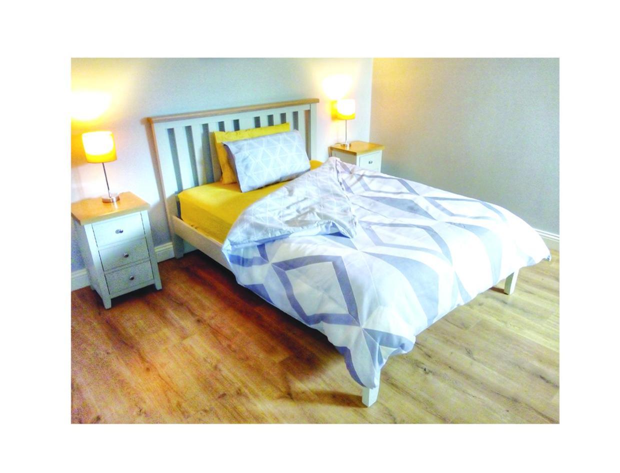 Number 25 Self Catering Apartments Ederney Ardess Экстерьер фото